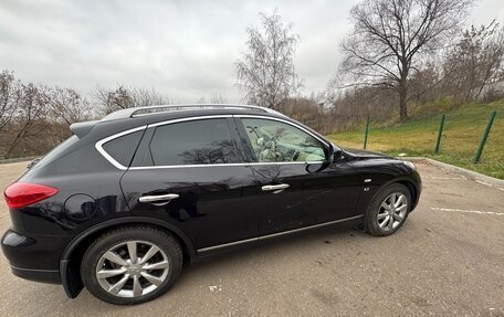 Infiniti QX50 I рестайлинг, 2015 год, 2 250 000 рублей, 12 фотография