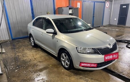 Skoda Rapid I, 2014 год, 850 000 рублей, 3 фотография