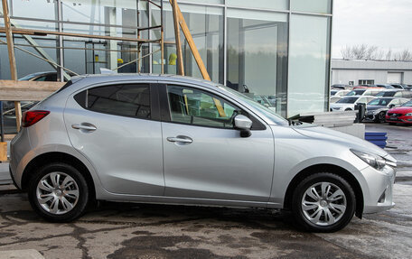 Mazda Demio IV, 2017 год, 1 048 000 рублей, 6 фотография