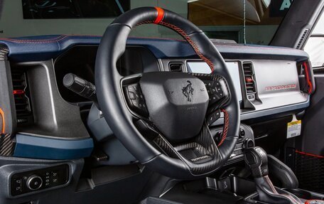 Ford Bronco, 2025 год, 16 198 000 рублей, 11 фотография