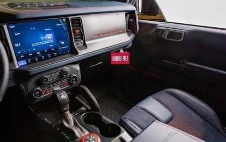 Ford Bronco, 2025 год, 16 198 000 рублей, 19 фотография