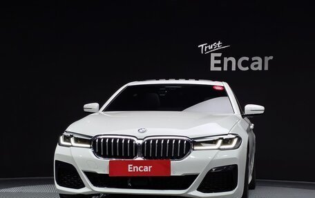 BMW 5 серия, 2022 год, 3 850 000 рублей, 3 фотография