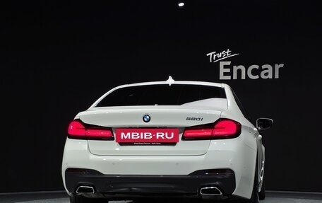 BMW 5 серия, 2022 год, 3 850 000 рублей, 4 фотография