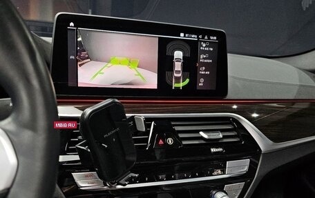 BMW 5 серия, 2022 год, 3 850 000 рублей, 16 фотография