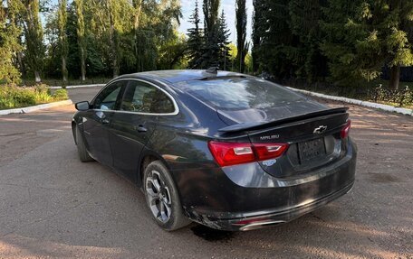 Chevrolet Malibu IX, 2019 год, 750 000 рублей, 2 фотография