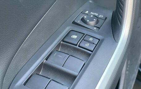 Toyota RAV4, 2025 год, 4 100 000 рублей, 8 фотография