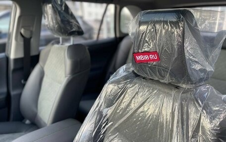 Toyota RAV4, 2025 год, 4 100 000 рублей, 12 фотография