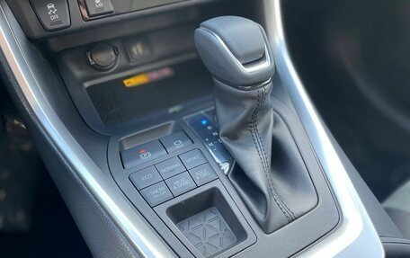 Toyota RAV4, 2025 год, 4 100 000 рублей, 20 фотография