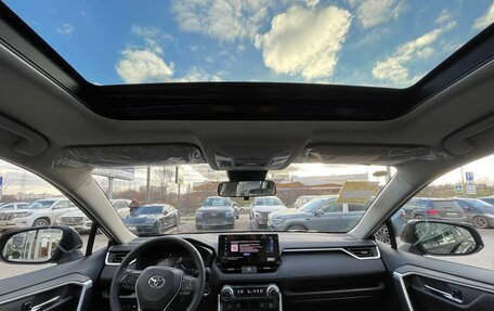 Toyota RAV4, 2025 год, 4 100 000 рублей, 27 фотография