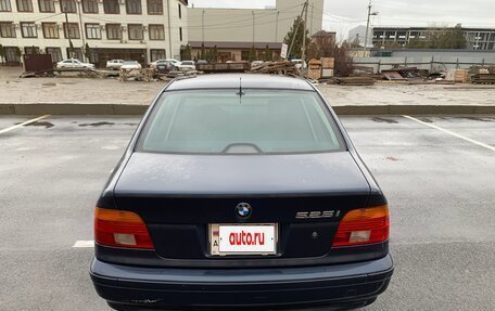 BMW 5 серия, 2002 год, 695 000 рублей, 3 фотография