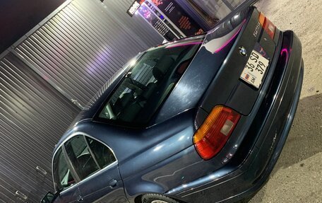 BMW 5 серия, 2002 год, 695 000 рублей, 7 фотография