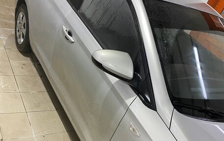 Hyundai Solaris II рестайлинг, 2020 год, 930 000 рублей, 6 фотография