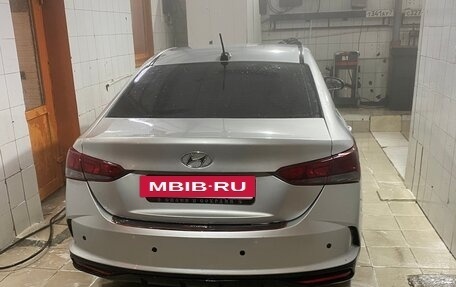 Hyundai Solaris II рестайлинг, 2020 год, 930 000 рублей, 7 фотография