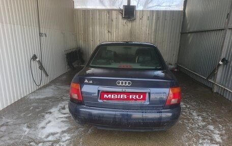 Audi A4, 1996 год, 230 000 рублей, 1 фотография
