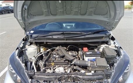 Toyota Yaris, 2021 год, 1 150 000 рублей, 3 фотография