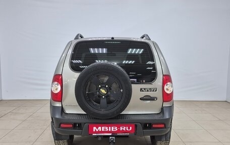 Chevrolet Niva I рестайлинг, 2016 год, 640 000 рублей, 16 фотография