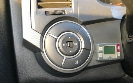 SsangYong Kyron I, 2012 год, 500 000 рублей, 15 фотография