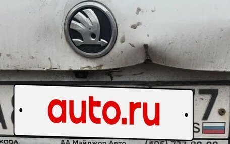 Skoda Rapid I, 2015 год, 800 000 рублей, 4 фотография