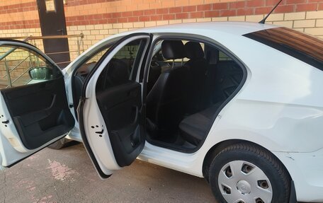 Skoda Rapid I, 2015 год, 800 000 рублей, 18 фотография