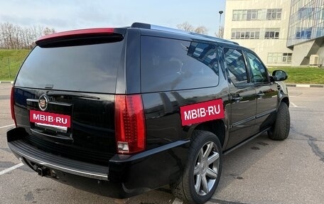 Cadillac Escalade III, 2007 год, 2 490 000 рублей, 10 фотография