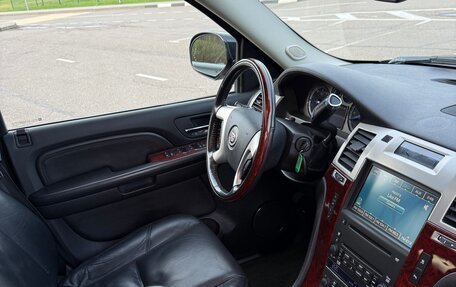 Cadillac Escalade III, 2007 год, 2 490 000 рублей, 32 фотография