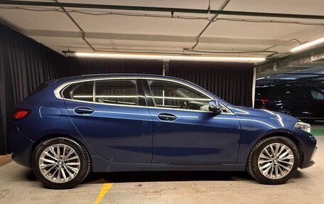 BMW 1 серия, 2021 год, 2 650 000 рублей, 4 фотография