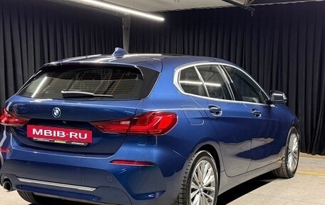 BMW 1 серия, 2021 год, 2 650 000 рублей, 8 фотография