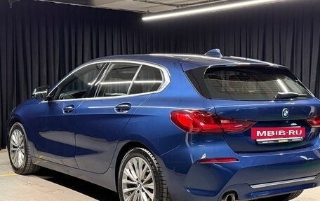 BMW 1 серия, 2021 год, 2 650 000 рублей, 6 фотография