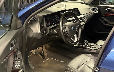 BMW 1 серия, 2021 год, 2 650 000 рублей, 17 фотография