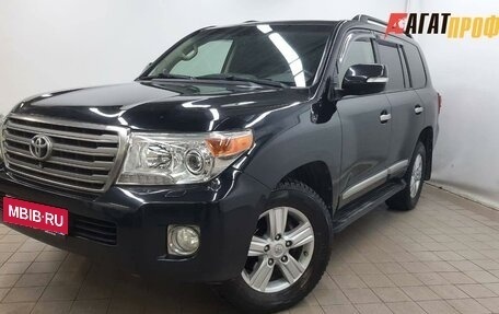 Toyota Land Cruiser 200, 2012 год, 2 616 000 рублей, 1 фотография