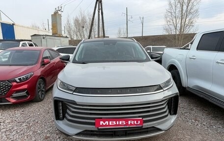 CheryExeed TXL, 2023 год, 2 700 000 рублей, 8 фотография