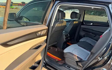 Volkswagen Teramont I, 2024 год, 4 810 500 рублей, 7 фотография