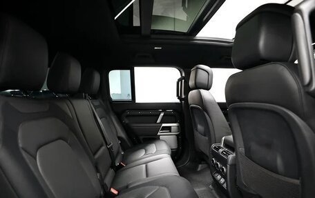 Land Rover Defender II, 2024 год, 11 130 000 рублей, 7 фотография