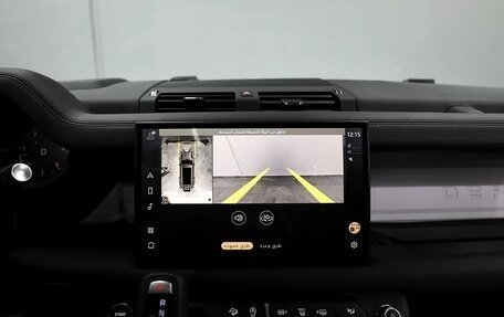 Land Rover Defender II, 2024 год, 11 130 000 рублей, 10 фотография