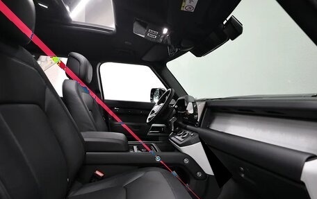 Land Rover Defender II, 2024 год, 11 130 000 рублей, 6 фотография