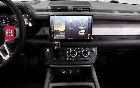 Land Rover Defender II, 2024 год, 11 130 000 рублей, 13 фотография