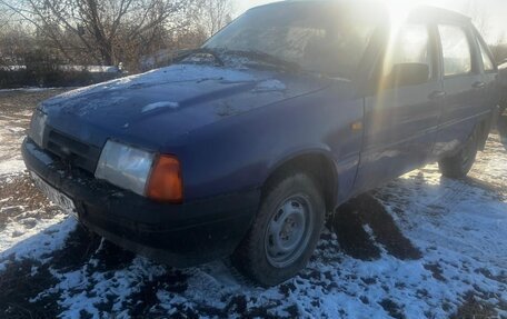 ИЖ 2126 «Ода», 2001 год, 75 000 рублей, 3 фотография