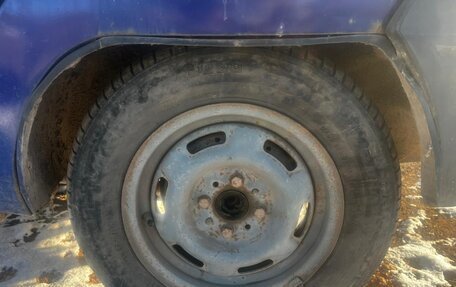 ИЖ 2126 «Ода», 2001 год, 75 000 рублей, 8 фотография