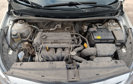 Hyundai Solaris II рестайлинг, 2014 год, 1 200 000 рублей, 20 фотография