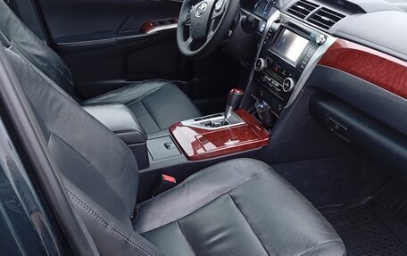 Toyota Camry, 2014 год, 1 600 000 рублей, 6 фотография