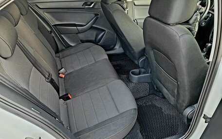 Skoda Rapid I, 2015 год, 1 200 000 рублей, 7 фотография