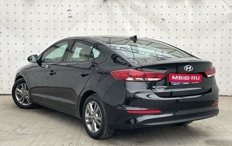 Hyundai Elantra VI рестайлинг, 2017 год, 1 500 000 рублей, 5 фотография