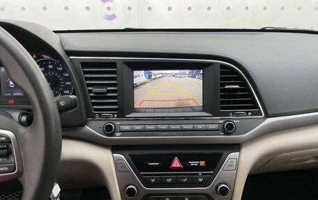 Hyundai Elantra VI рестайлинг, 2017 год, 1 500 000 рублей, 16 фотография