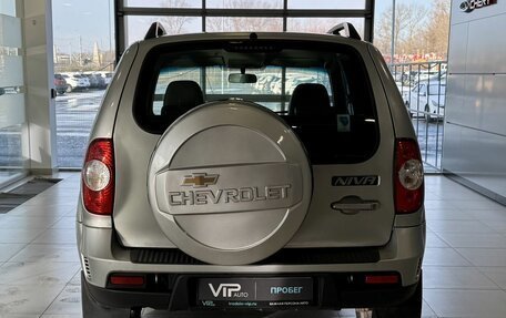 Chevrolet Niva I рестайлинг, 2013 год, 530 000 рублей, 5 фотография