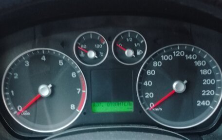 Ford Focus II рестайлинг, 2007 год, 330 000 рублей, 4 фотография