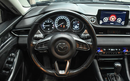 Mazda 6, 2021 год, 2 640 000 рублей, 10 фотография