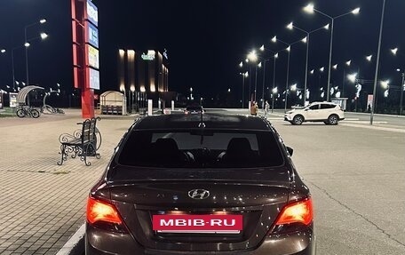 Hyundai Solaris II рестайлинг, 2015 год, 1 120 000 рублей, 2 фотография