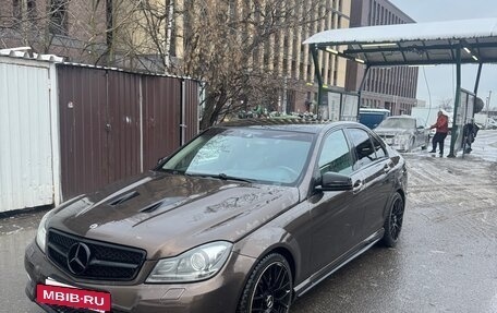 Mercedes-Benz C-Класс, 2012 год, 1 197 000 рублей, 2 фотография