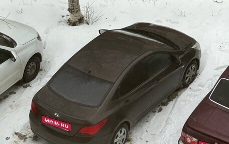 Hyundai Solaris II рестайлинг, 2015 год, 1 120 000 рублей, 5 фотография