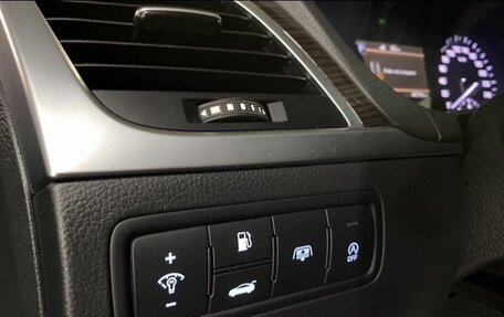 Genesis G80 I, 2019 год, 2 990 000 рублей, 11 фотография